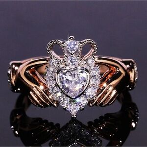 Elegant Rose Gold Heart Ring Size 8